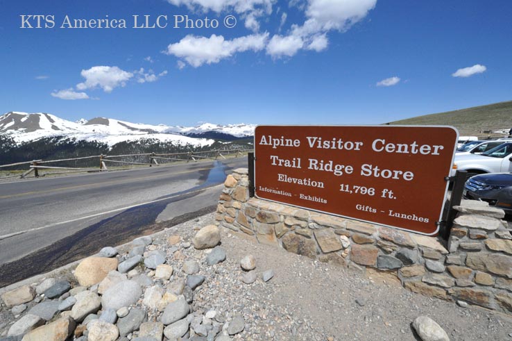 �A���p�C���r�W�^�[�Z���^�[�����