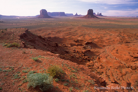 ���j�������g�o���[ Monument Valley